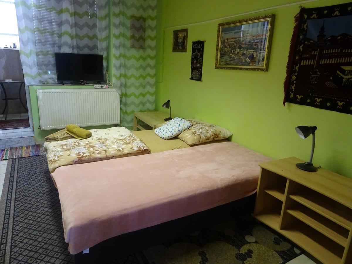 Milanna Apartment Břeclav Екстериор снимка